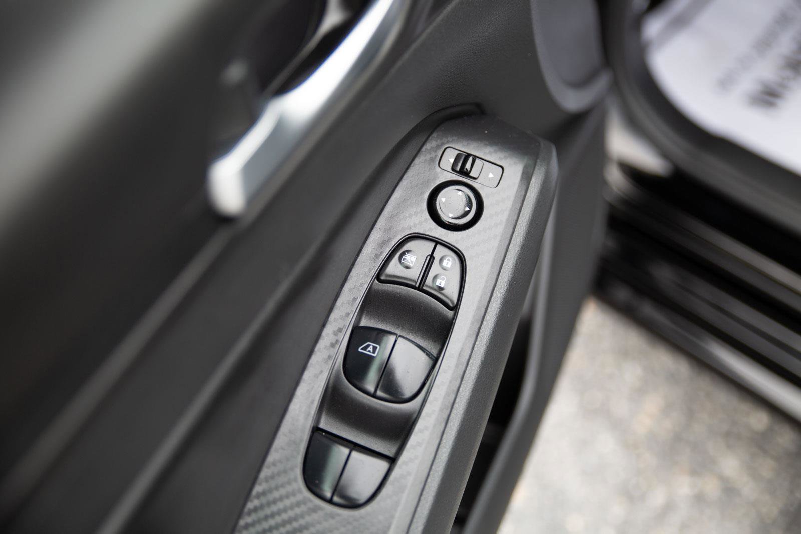 Used 2024 Nissan Altima 2.5 SV image 18