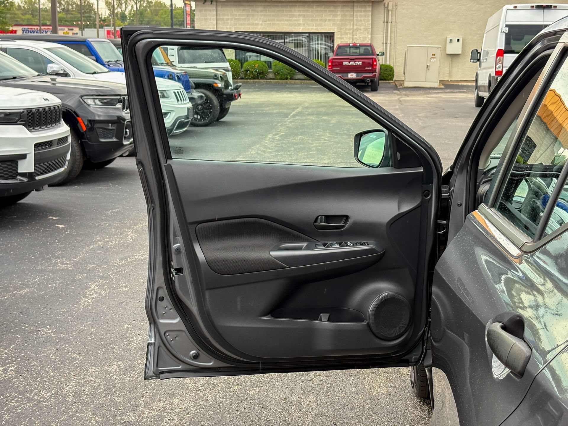 Used 2024 Nissan Kicks S FWD image 14