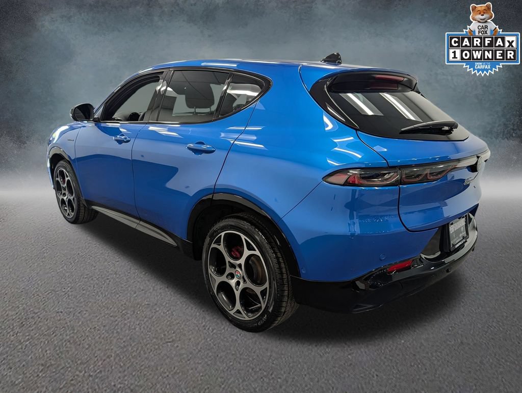 Used 2025 Alfa Romeo Tonale w/ Premium Package AWD/4WD image 6