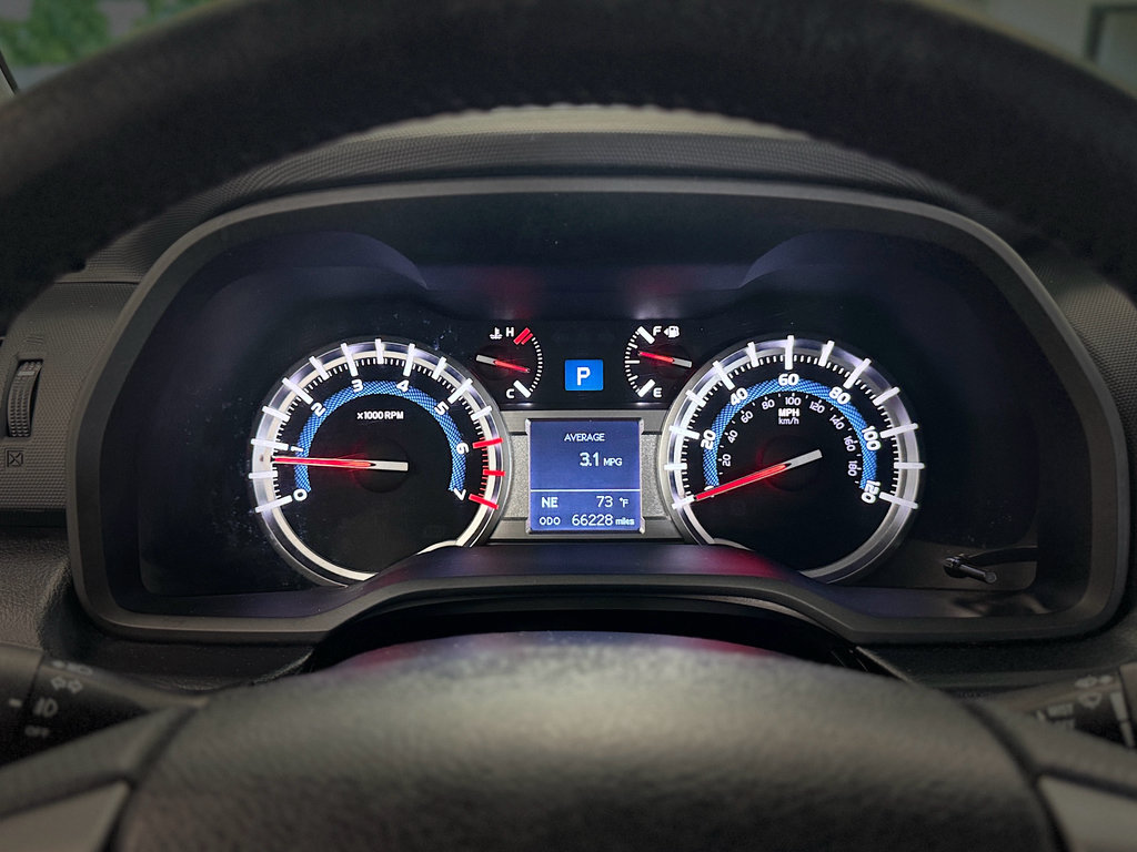 Used 2019 Toyota 4Runner SR5 AWD/4WD image 17