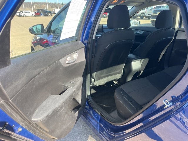 Used 2023 Kia Forte LXS image 17