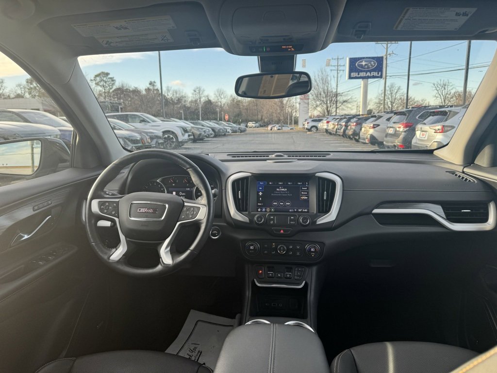 Used 2021 GMC Terrain SLT w/ Infotainment Package II image 9