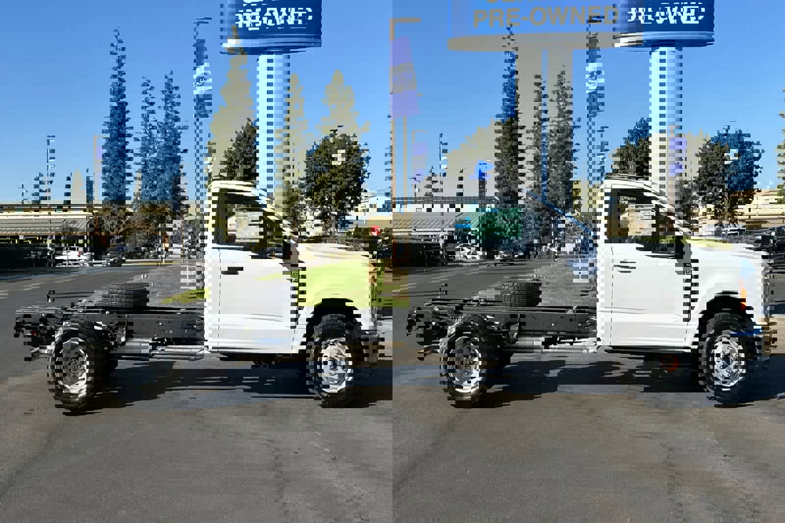 New 2024 Ford F350 XL w/ XL Chrome Package image 6