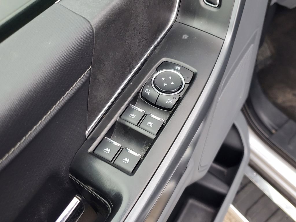 Used 2024 Ford F150 XLT w/ Mobile Office Package image 19