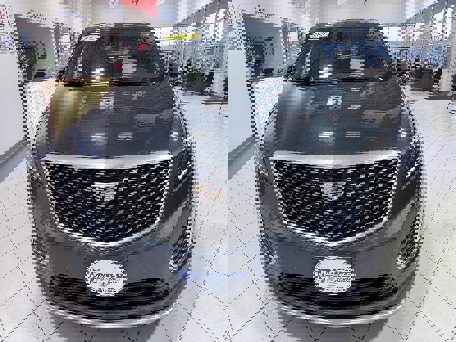 Used 2020 Cadillac XT5 Premium Luxury image 2