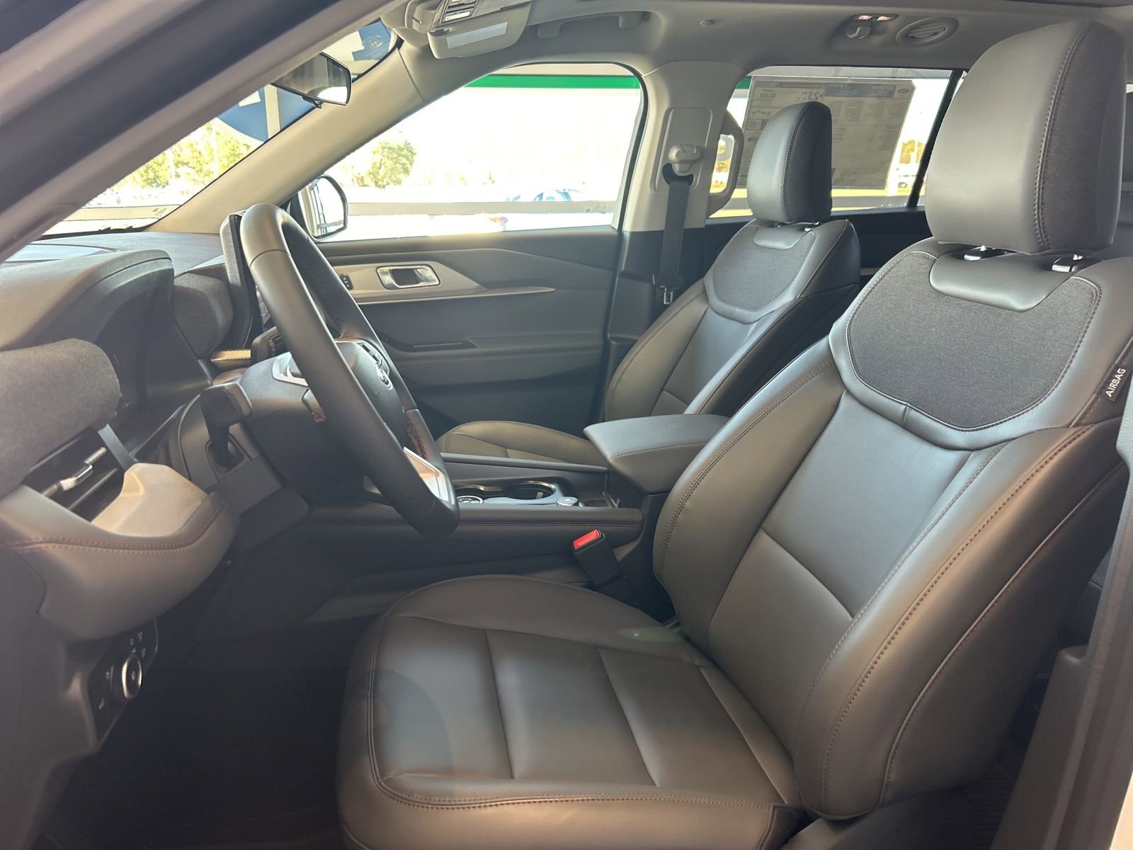 New 2026 Ford Explorer Active w/ Active Comfort Package image 18