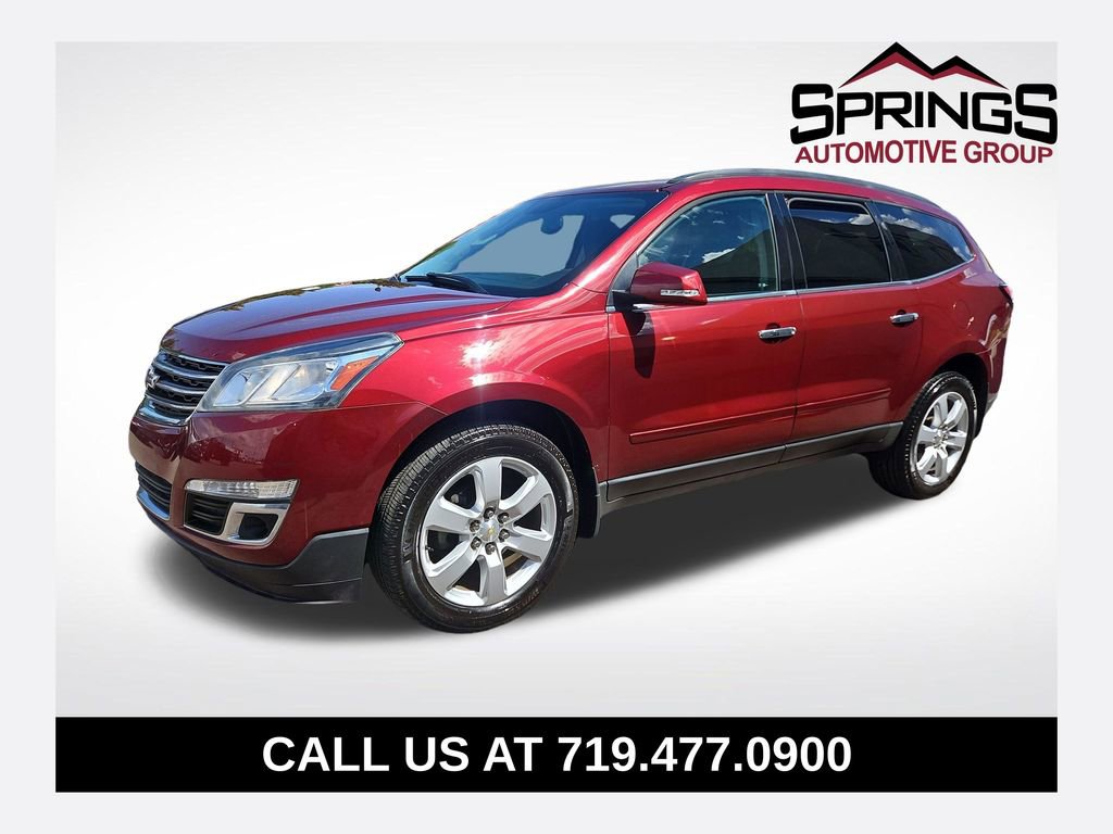 Used 2017 Chevrolet Traverse LT w/ Style and Technology Package FWD image 1