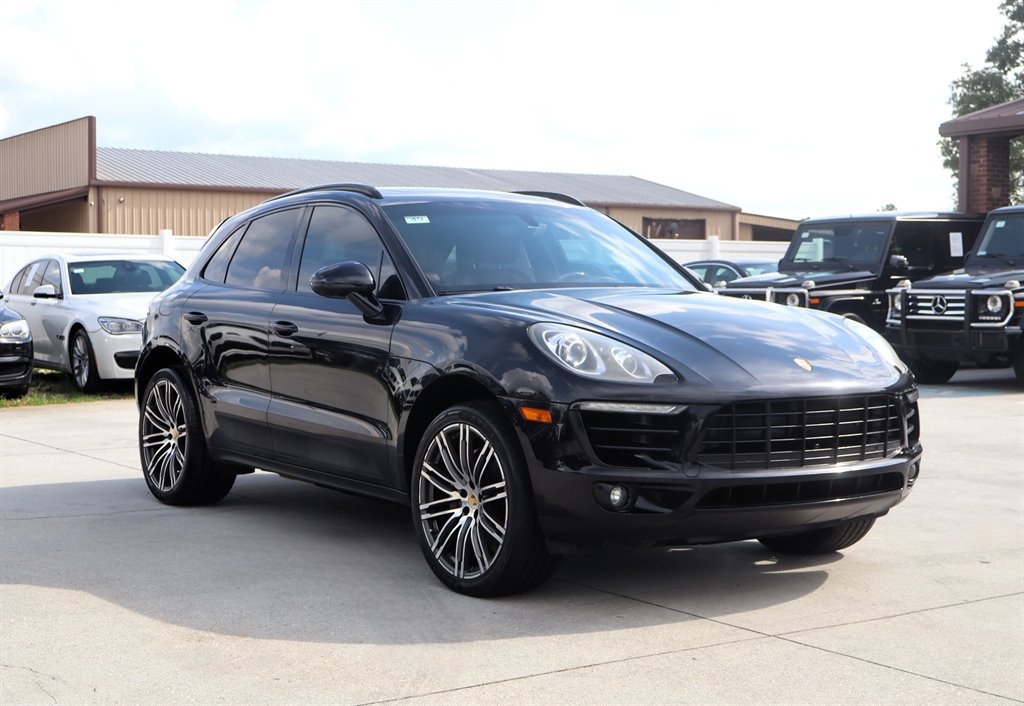 Used 2015 Porsche Macan S AWD/4WD image 9