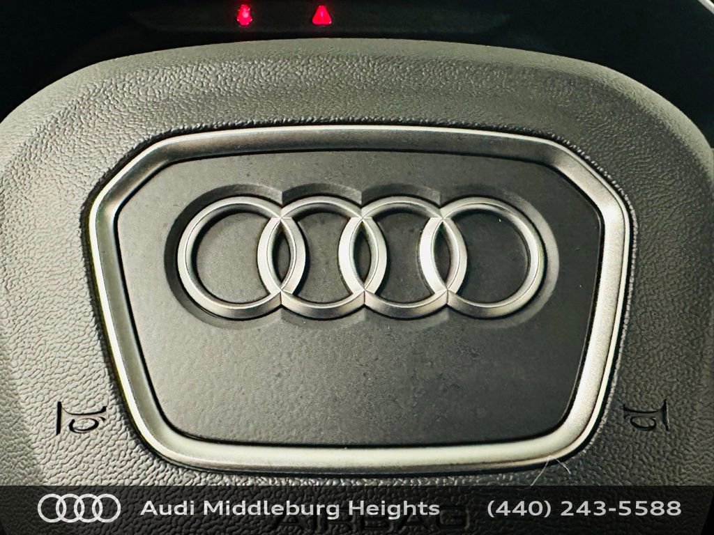 Certified 2025 Audi Q3 2.0T Premium w/ Convenience Package image 19