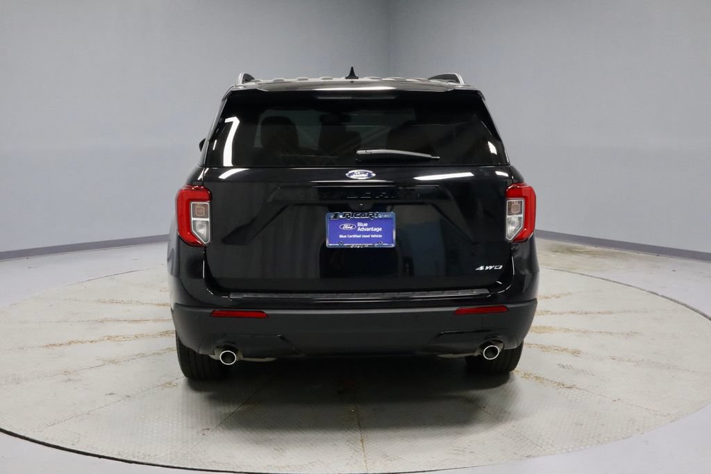 Used 2023 Ford Explorer ST-Line AWD/4WD image 11