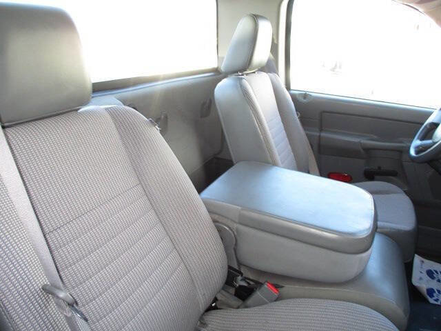 Used 2007 Dodge Ram 1500 Truck ST w/ Protection Group image 17