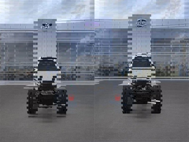 New 2026 Ford F550 4x4 Regular Cab Super Duty w/ XL Chrome Package image 34