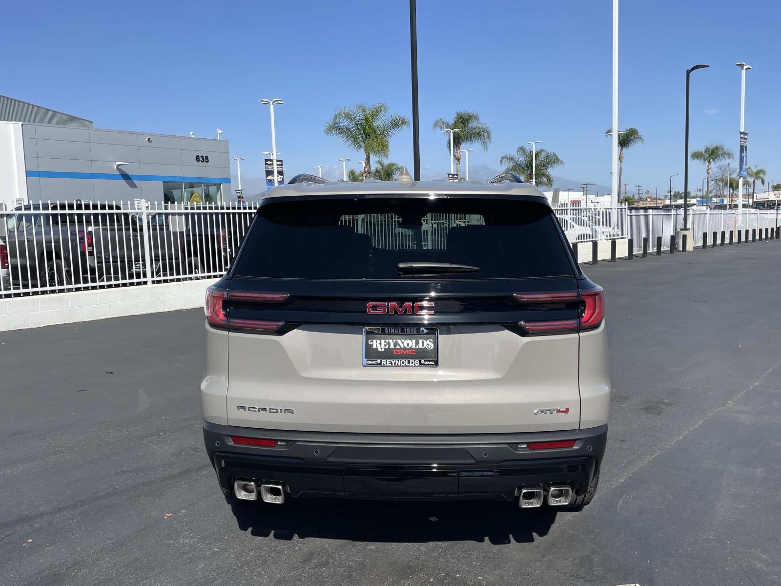 New 2026 GMC Acadia AT4 AWD/4WD image 5