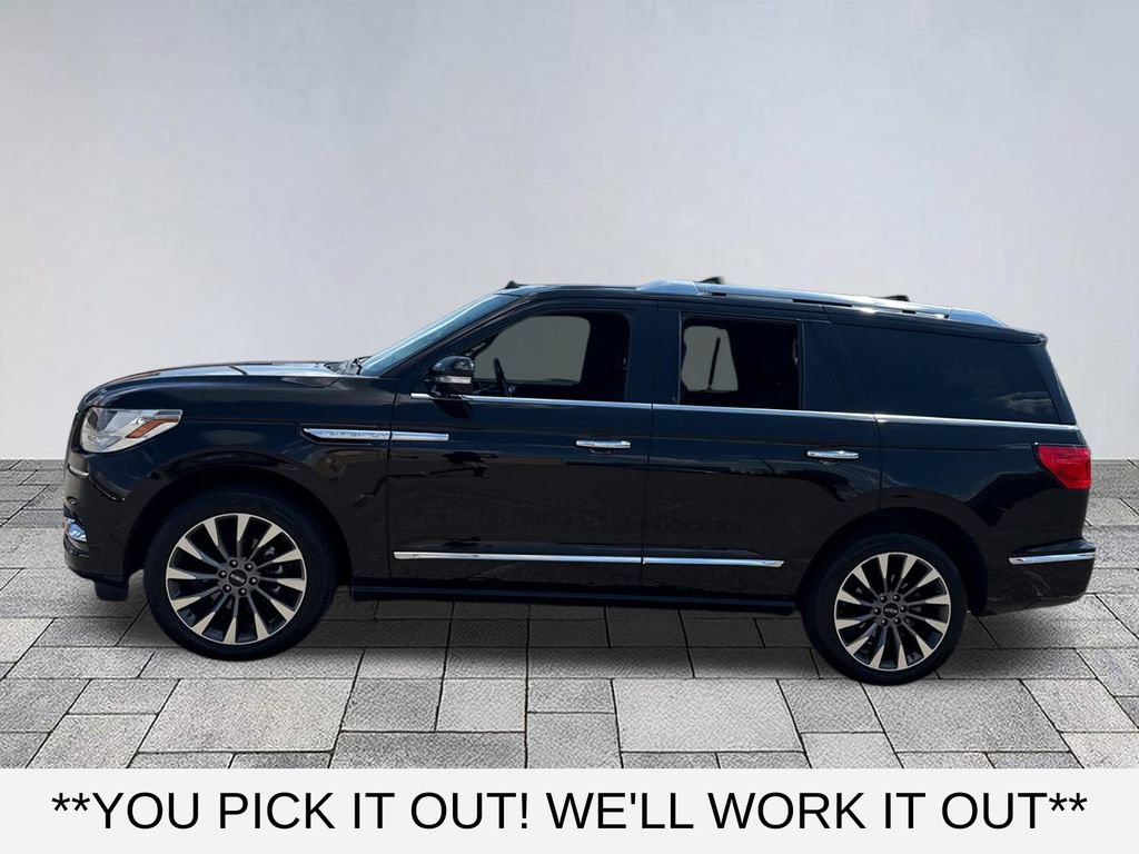 Used 2018 Lincoln Navigator Select w/ Cargo Package RWD image 4