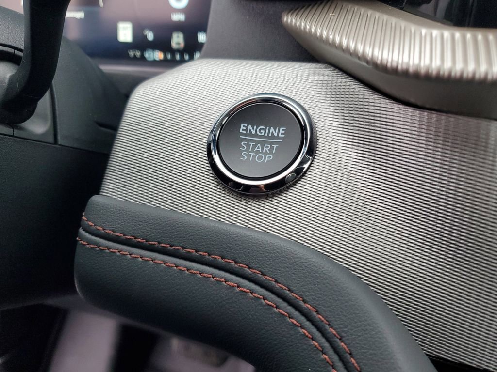 New 2026 Ford Explorer Active w/ Active Comfort Package image 17