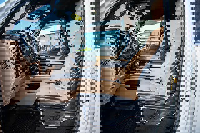 Used 2023 Ford F250 Lariat w/ Chrome Package image 15