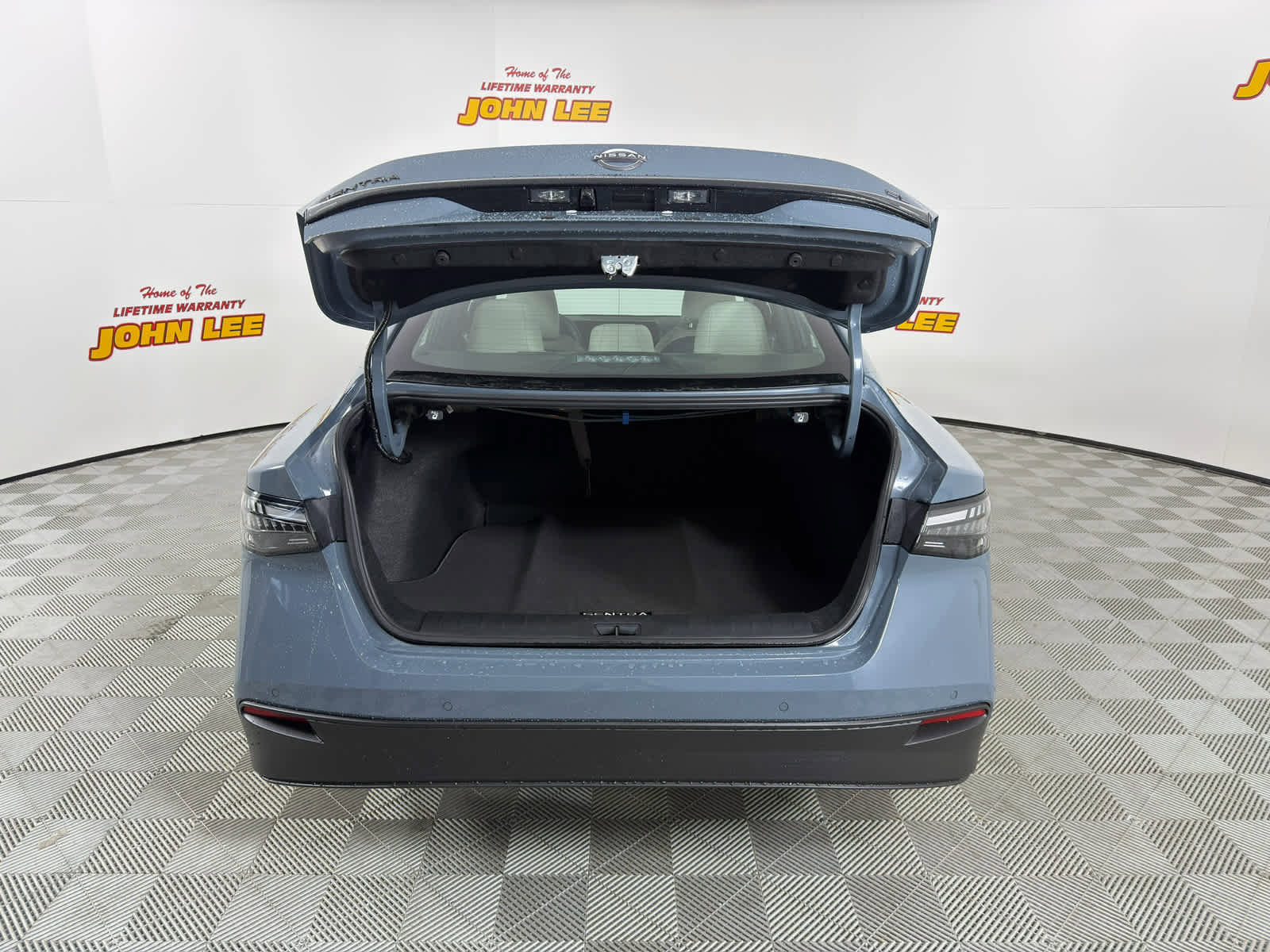 New 2026 Nissan Sentra SL w/ Floor Mat Package image 5