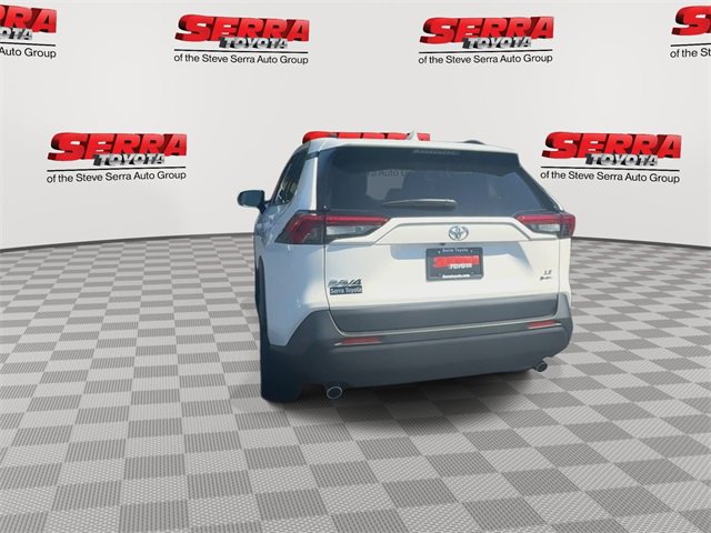 Used 2025 Toyota RAV4 LE image 8