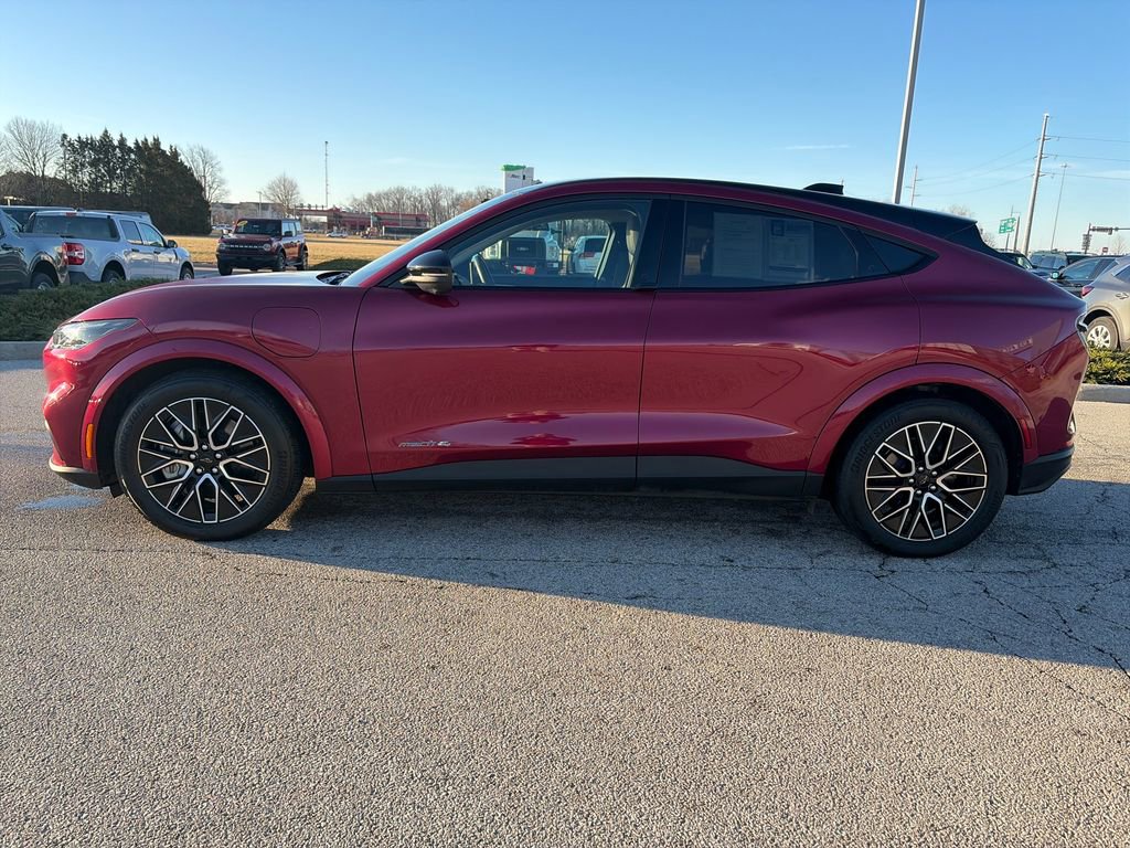 Used 2025 Ford Mustang Mach-E Premium image 4