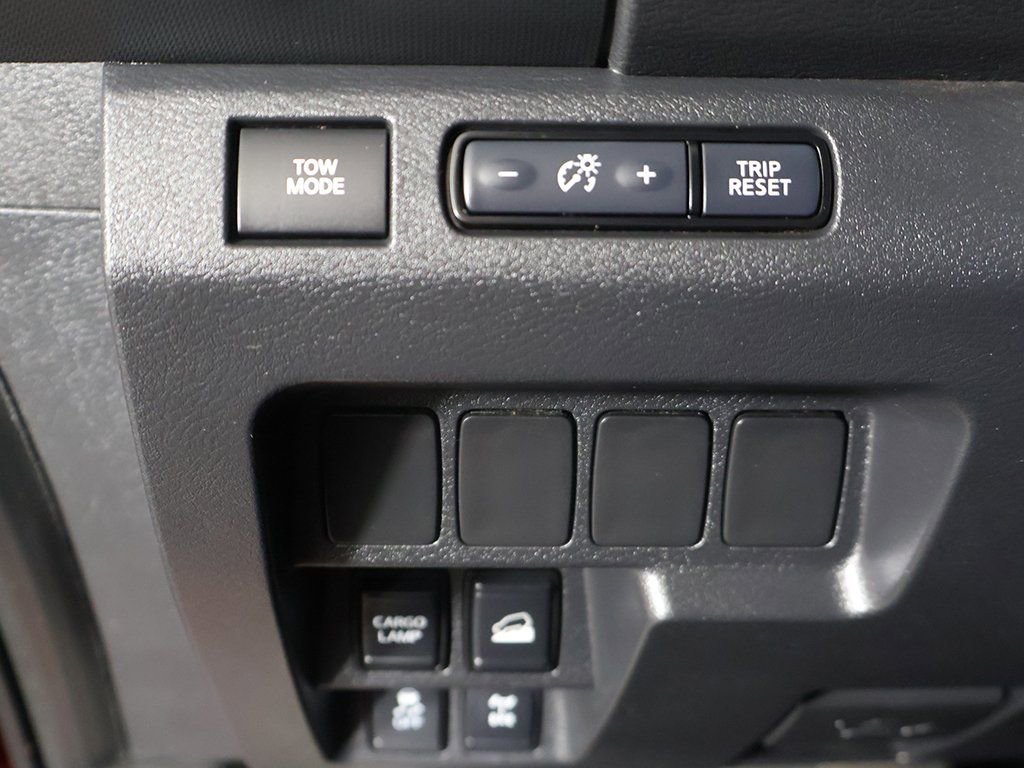 Used 2024 Nissan Frontier PRO-4X w/ Off-Road Protection Package image 28
