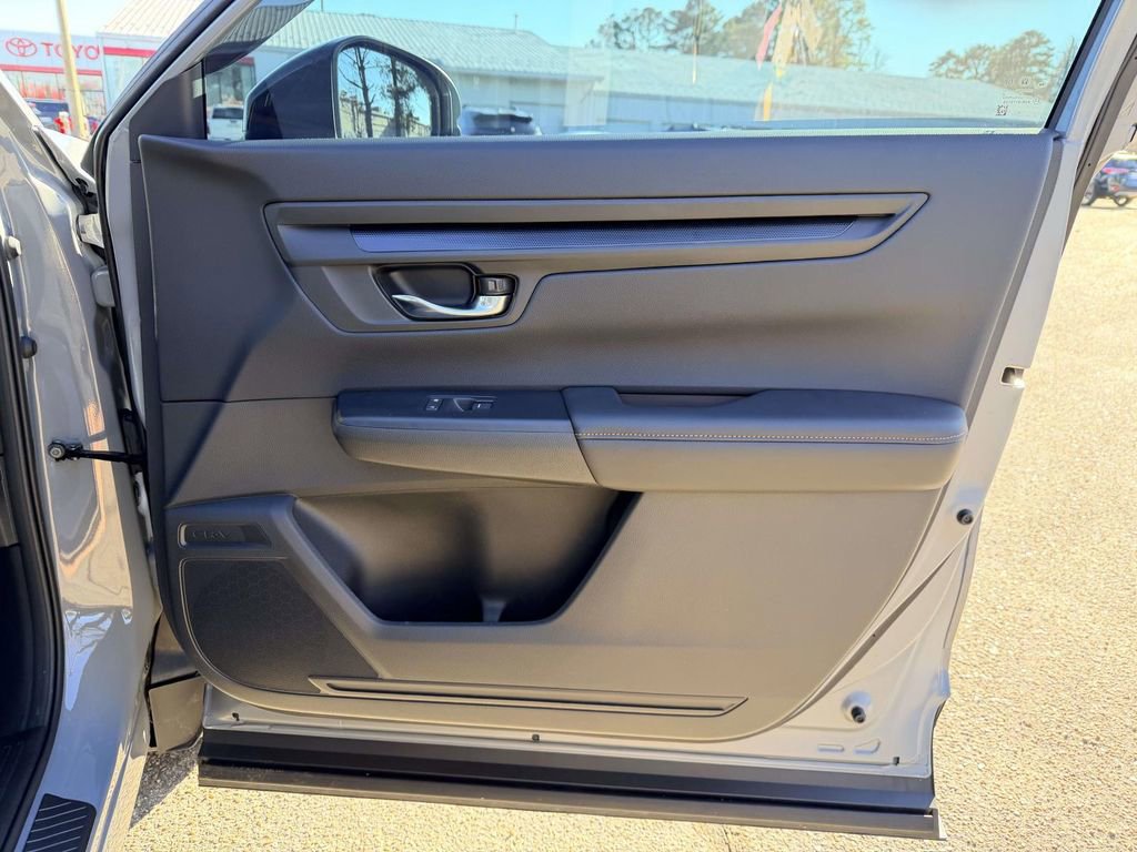 Used 2025 Honda CR-V Sport-L image 11