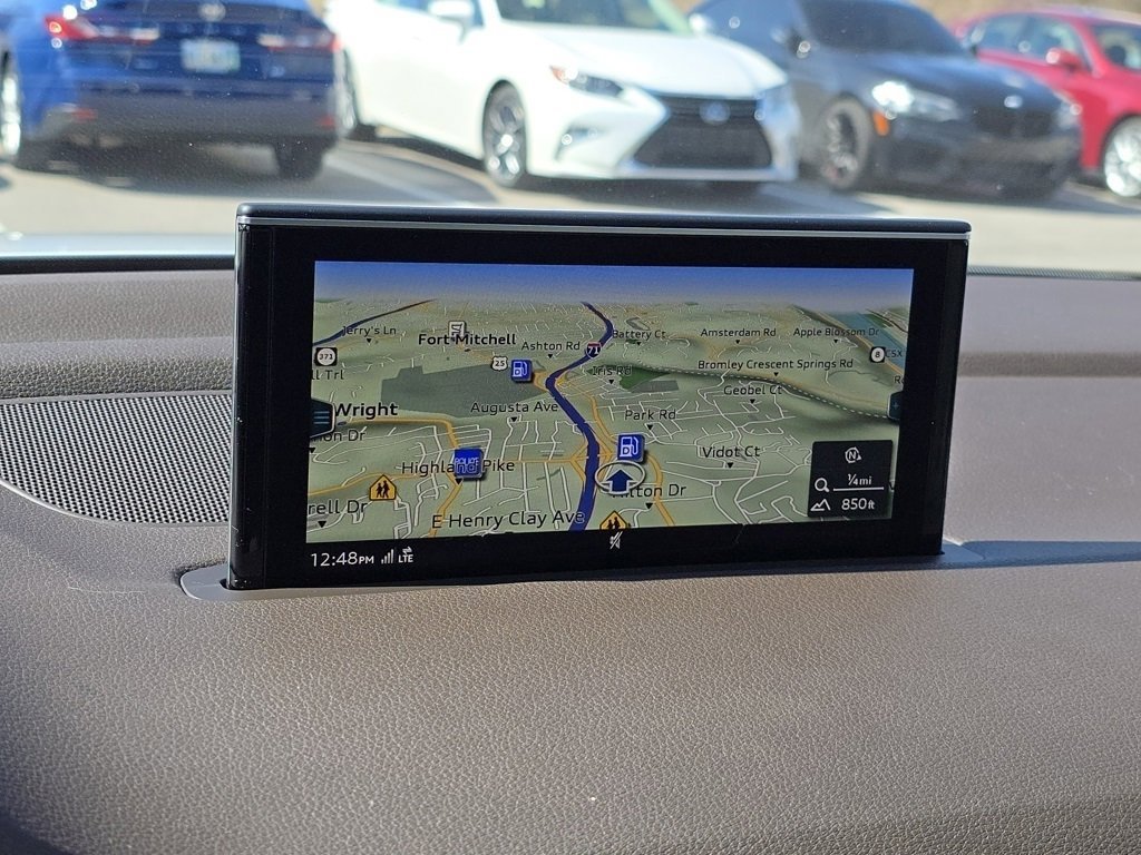 Used 2019 Audi Q7 3.0T Prestige image 5