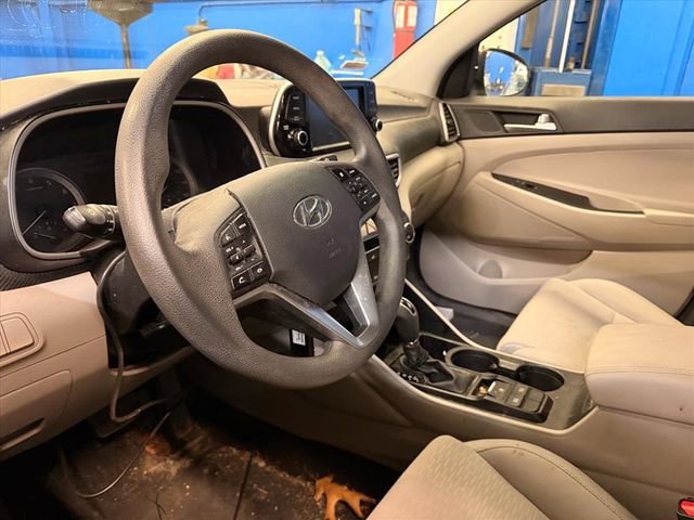 Used 2019 Hyundai Tucson SE w/ Cargo Package image 6