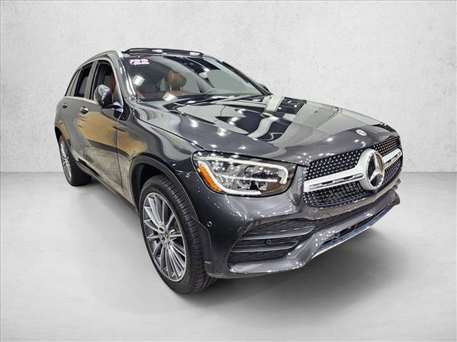Used 2022 Mercedes-Benz GLC 300 image 3