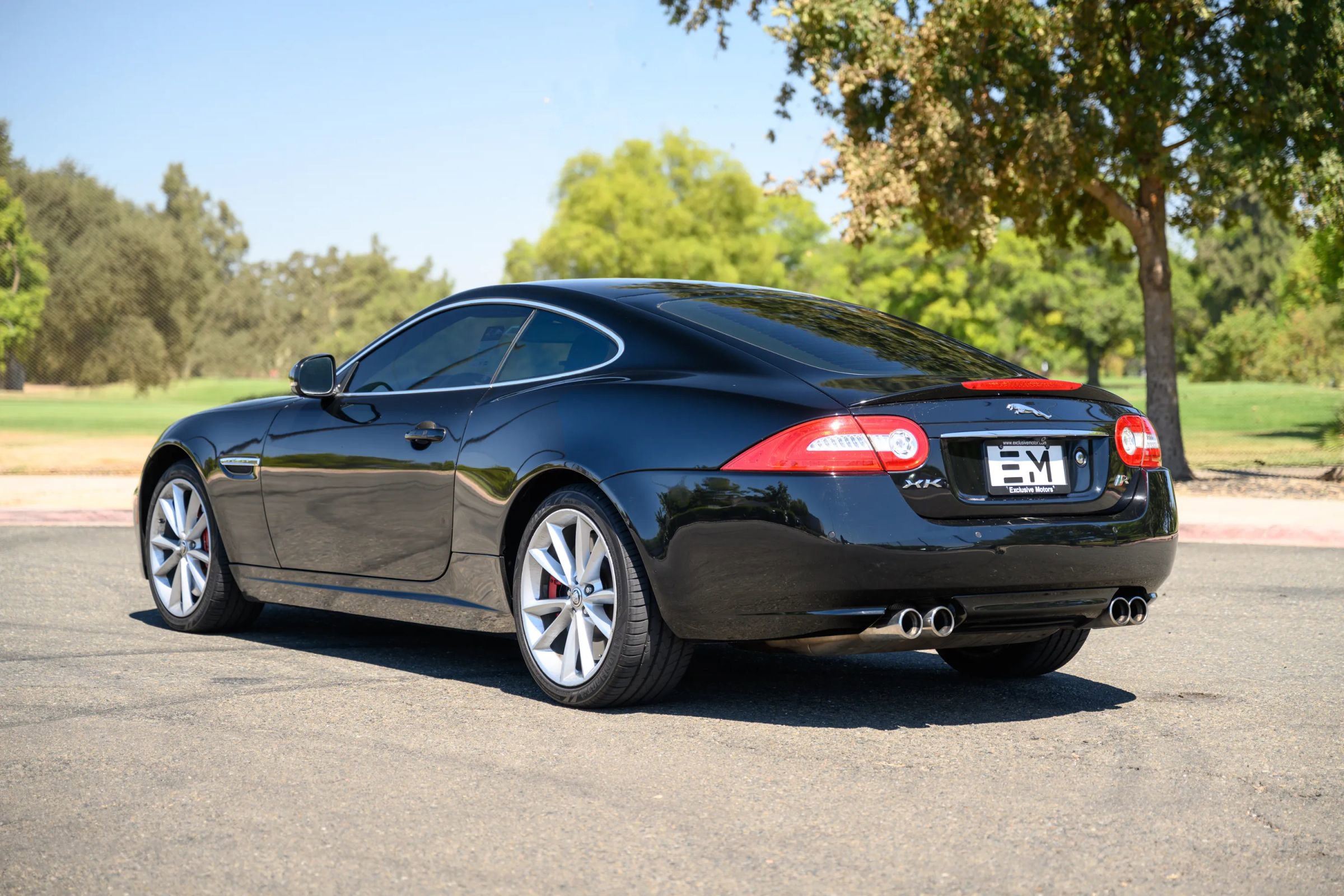 Used 2012 Jaguar XKR R RWD image 7