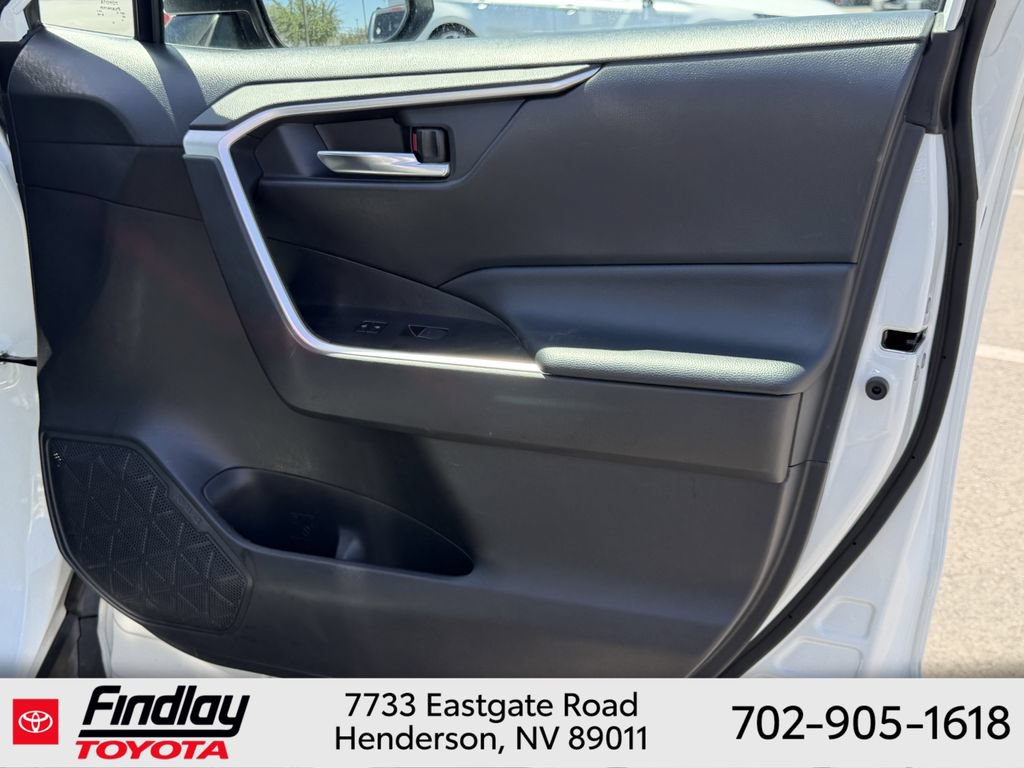 Used 2024 Toyota RAV4 XLE w/ Weather Package AWD/4WD image 16