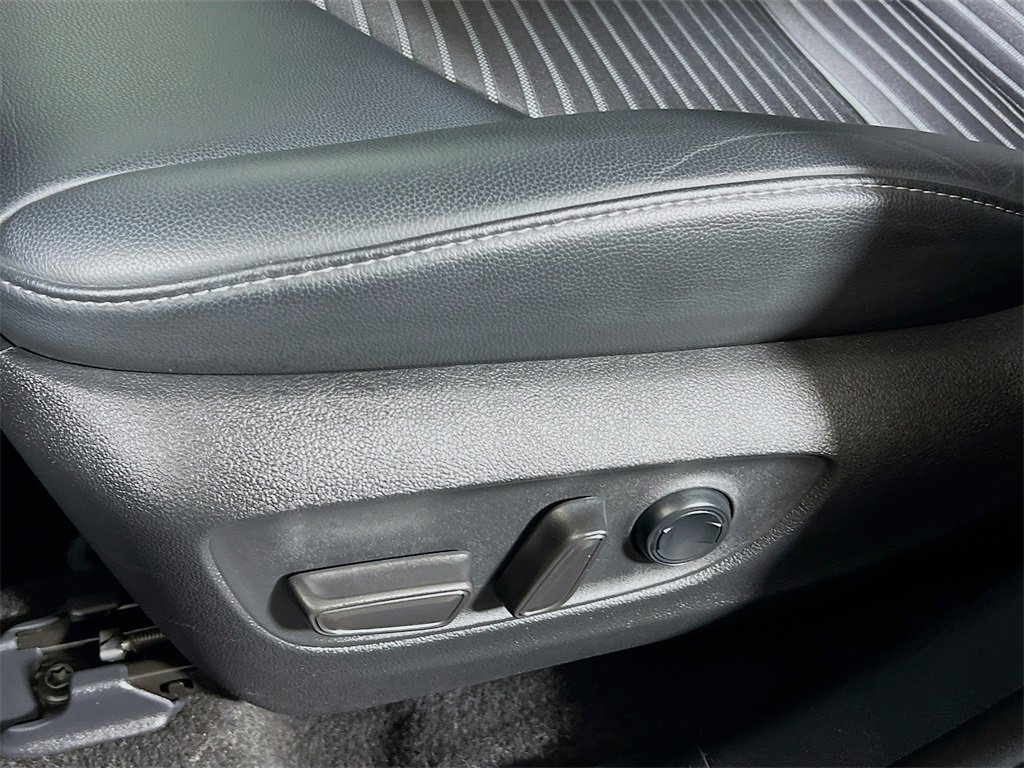 Certified 2024 Toyota Highlander XSE image 18