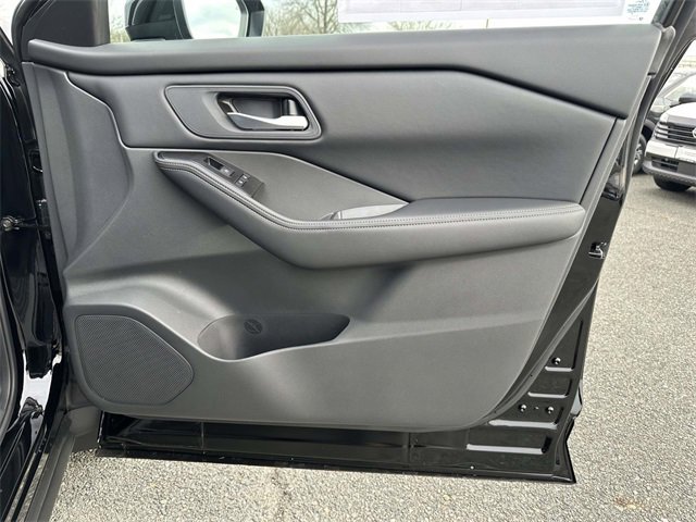 New 2026 Nissan Rogue SV w/ Cold Weather Package image 8