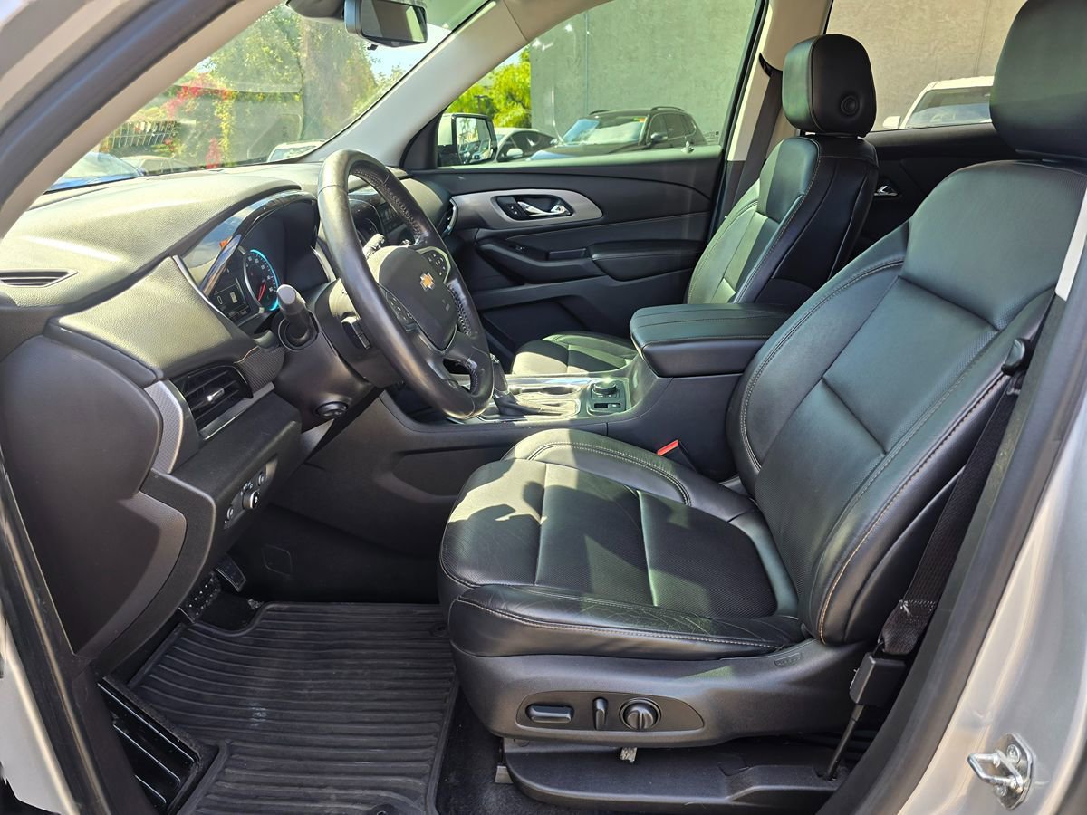 Used 2018 Chevrolet Traverse Premier image 15