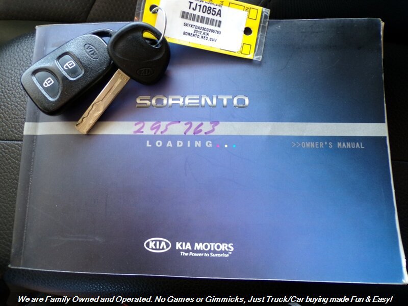 Used 2012 Kia Sorento LX AWD/4WD image 35