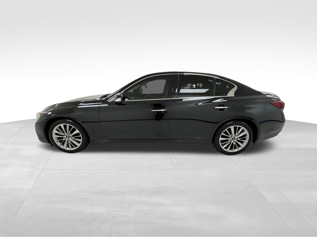 Used 2022 INFINITI Q50 Luxe w/ Cargo Package image 4