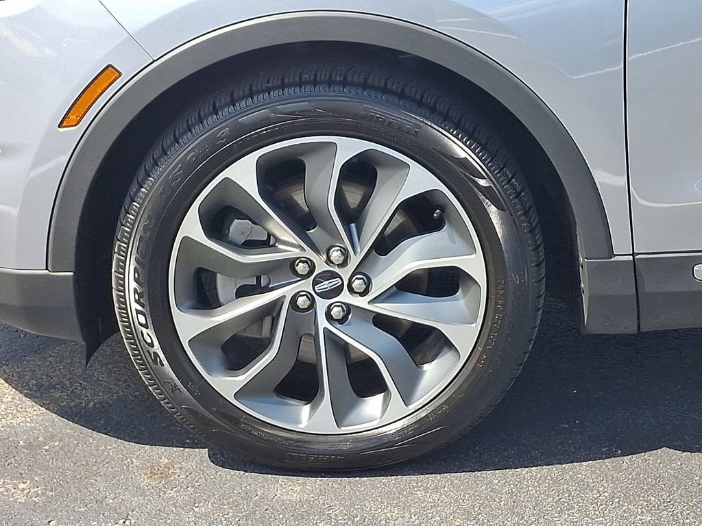 Certified 2023 Lincoln Nautilus Reserve AWD/4WD image 8