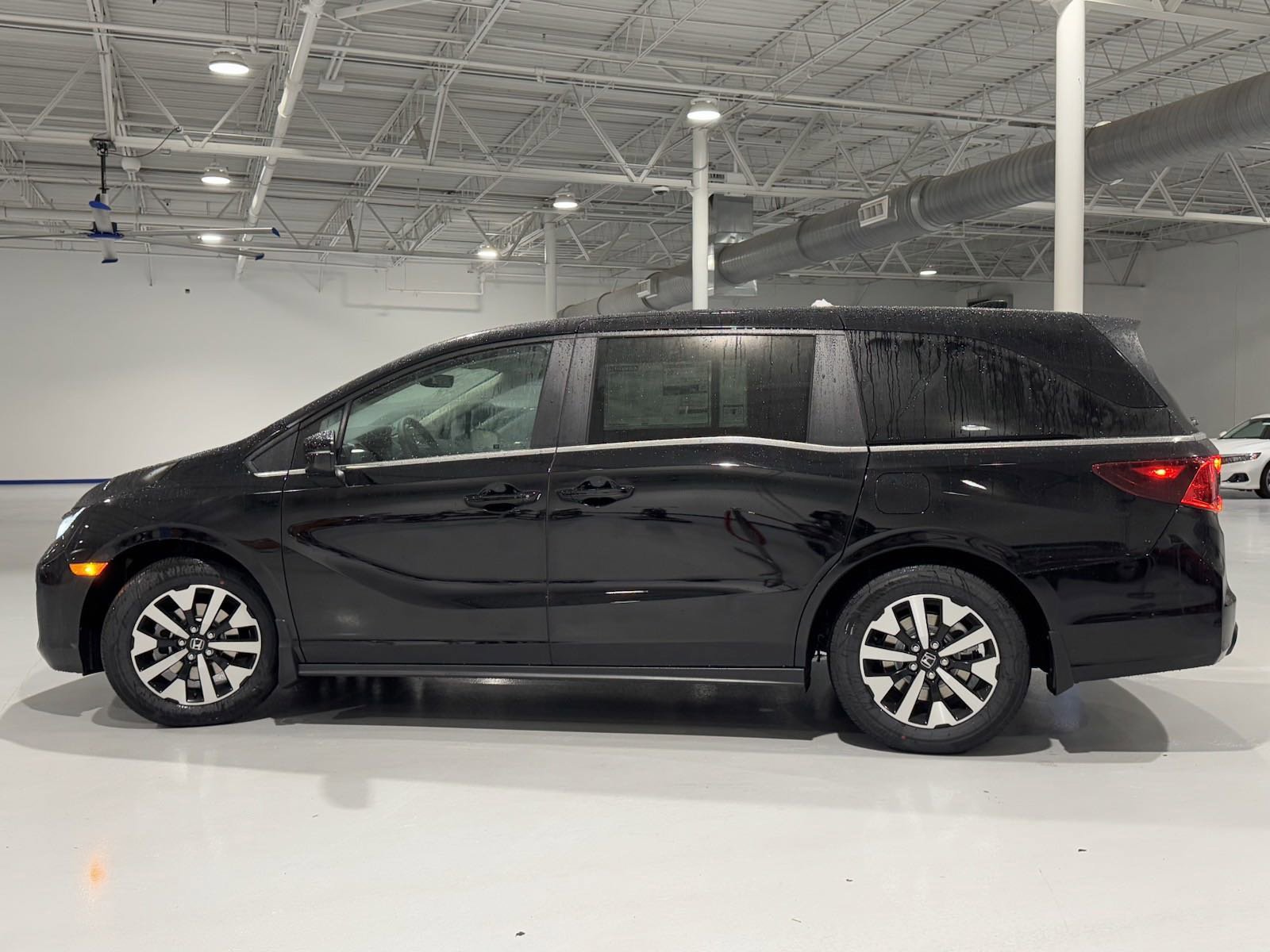 New 2026 Honda Odyssey EX-L image 19