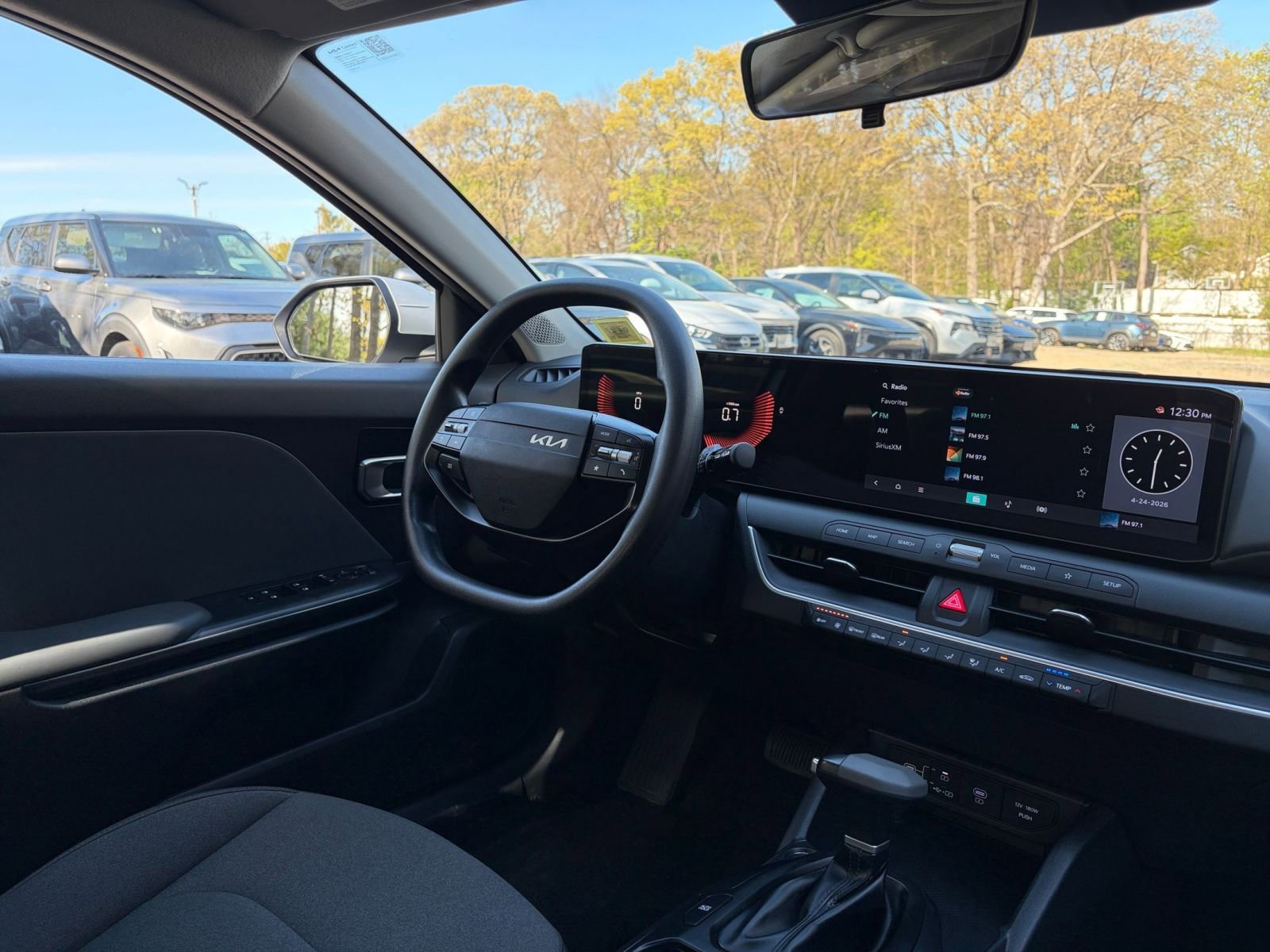Used 2025 Kia K4 FWD image 33