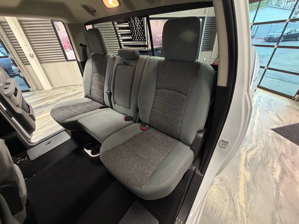 Used 2019 RAM 1500 Big Horn AWD/4WD image 6