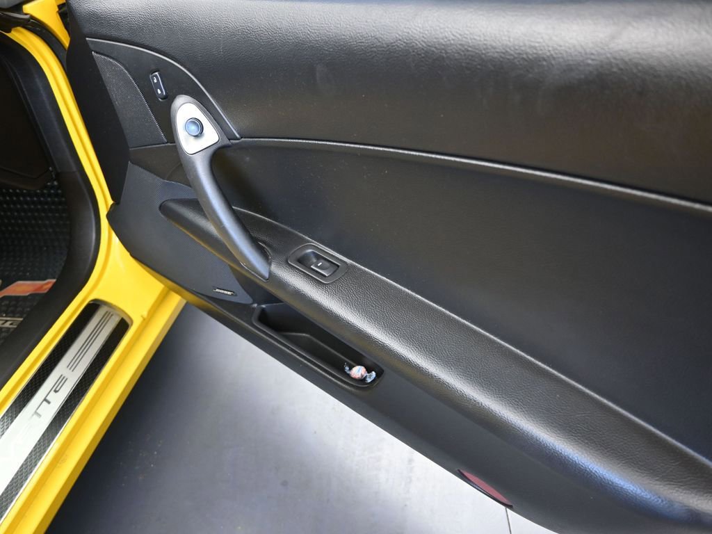 Used 2008 Chevrolet Corvette Convertible w/ Preferred Equipment Group image 16