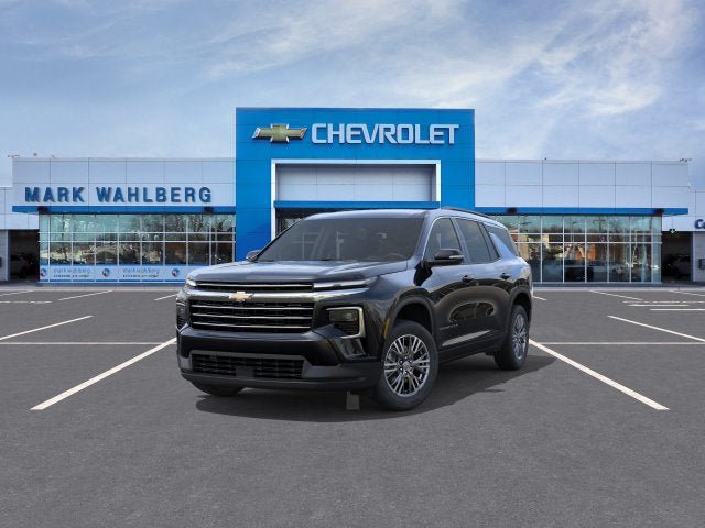 New 2026 Chevrolet Traverse LT w/ LPO, Floor Liner Package FWD image 8