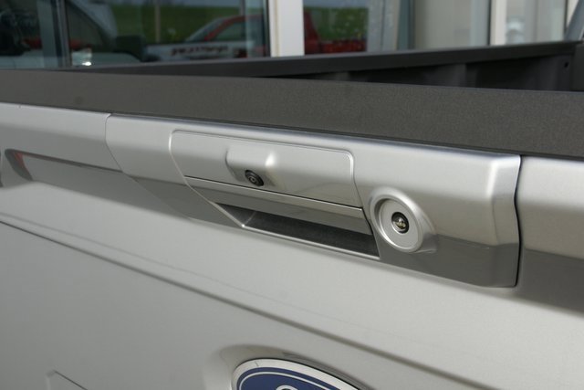 Used 2021 Ford F150 Raptor image 14