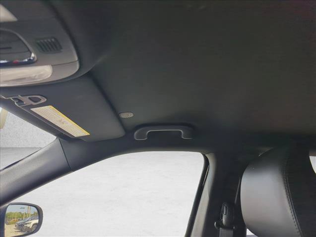 Used 2024 Jeep Compass Trailhawk AWD/4WD image 15
