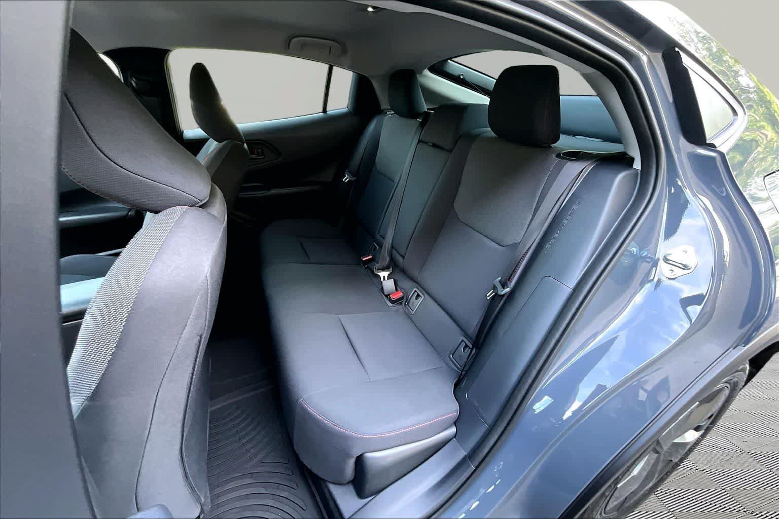 Certified 2026 Toyota Prius Plug-In Hybrid FWD image 21