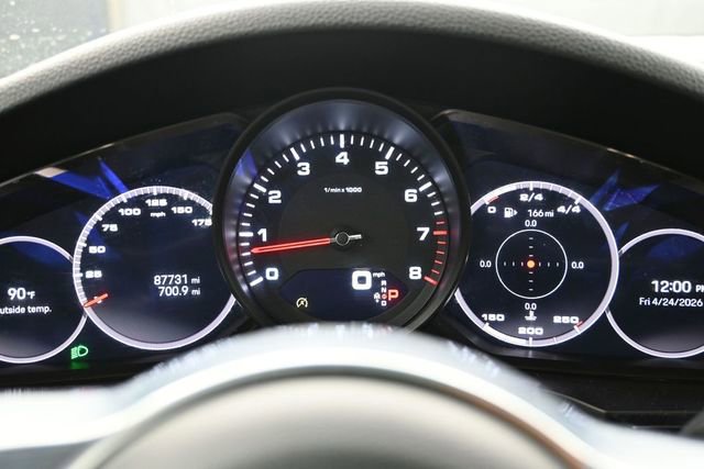 Used 2022 Porsche Cayenne Platinum Edition AWD/4WD image 13