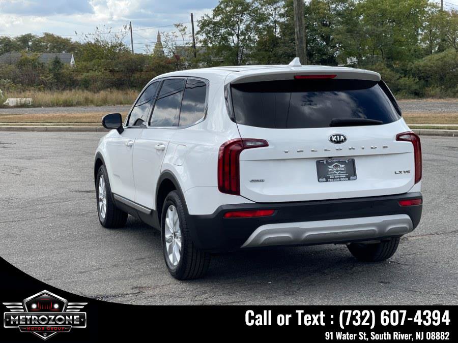 Used 2021 Kia Telluride LX AWD/4WD image 9