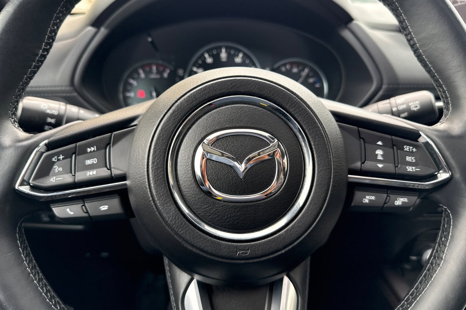 Used 2019 MAZDA CX-5 Signature image 15