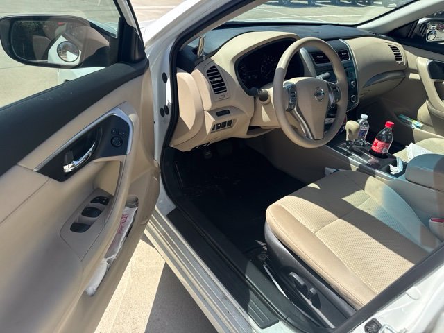 Used 2015 Nissan Altima 2.5 S w/ Power Driver Seat Package FWD image 7