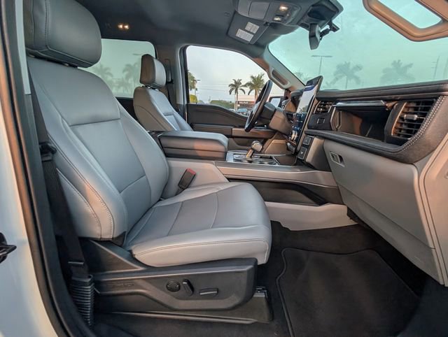 Used 2025 Ford F150 Lightning Flash image 15