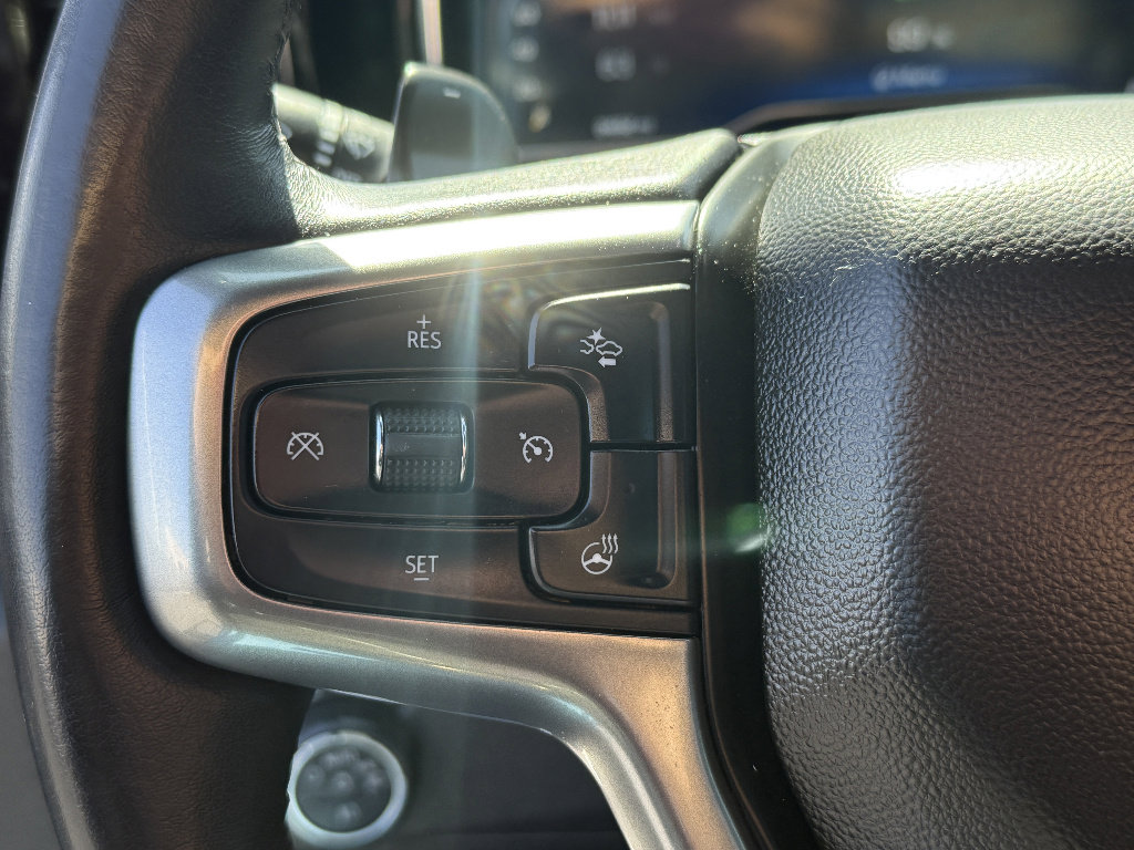 Used 2023 Chevrolet Silverado 1500 LTZ w/ LTZ Premium Package AWD/4WD image 17